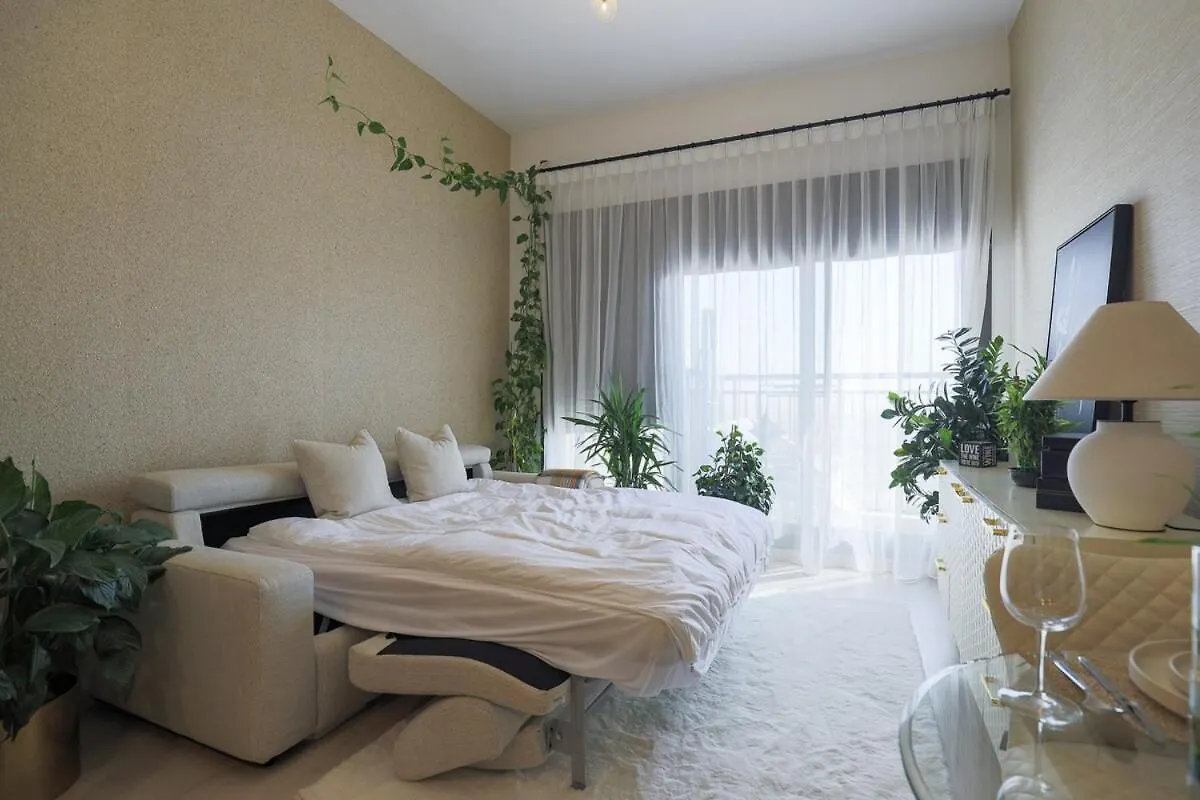 Botanical Bliss 1Br Apartment Дубай